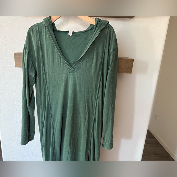 Daily Practice by Anthropologie|Long sleeve hooded midi dress in cotton/modal• - Picture 8 of 16